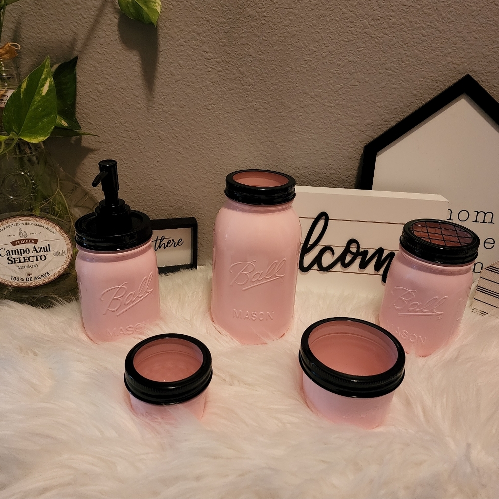 New Bathroom mason jar decor